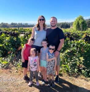 Simon Villeneuve & Family in Oregon